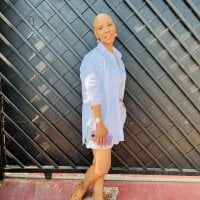 Sweetzeelicious' Offline Chat Room