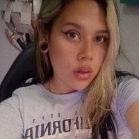 samy_green_ webcam model