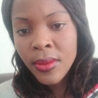 SexxyBooty79's Offline Chat Room