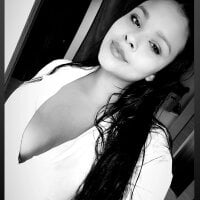 siaapresley202cl webcam model