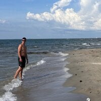 J_Rauw_ model avatar