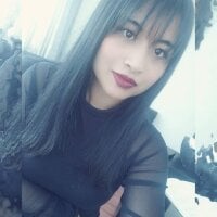 xxzoexfet's Offline Chat Room