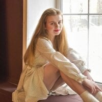 _emi_li_ webcam model