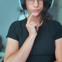 SubmissiveEgirl's Profile Pic