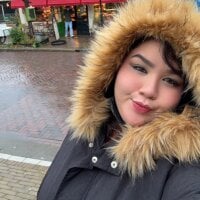 Venus_queenn webcam model