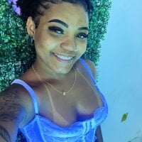 Bahianinha69 webcam model