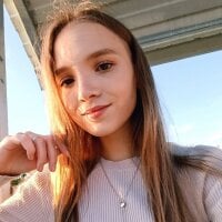 Adria_Arjona webcam model