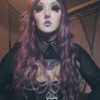 VelvetVoss' Offline Chat Room