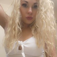 Phòng Chat Ngoại tuyến lola_luxx