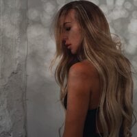 Your_Oli_ fully nude on webcam for live porn video chat