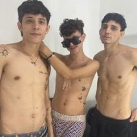 Skinnyboys21 webcam