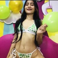 Antonellaa29 webcam model