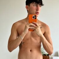 sweettaaron01