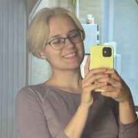 CatherynDeere Offline Chatrum