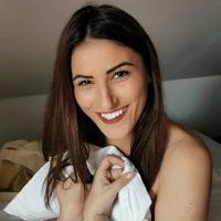 Adelatease93's Offline Chat Room