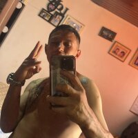 jeanpaulxxx12's Offline Chat Room