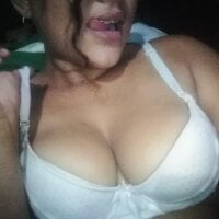 eberrybrunette18