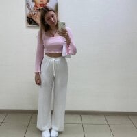 SkyeDavis webcam model