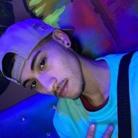 Модель yulian_vasquez