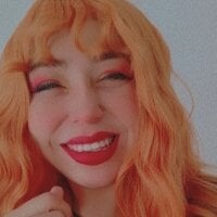 Persy_Pink offline chatrum