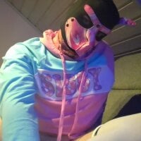 StrumpfhosenJunge92@xh webcam model