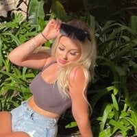 lildevinprincess' Offline Chat Room