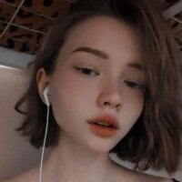 غرفة دردشة CatherynColden دون اتصال