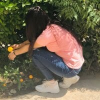 Avantika_ webcam model