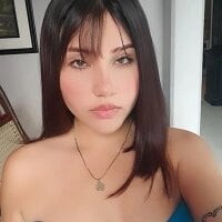 luna_rosse00 offline chatrum