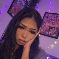 RinaErota's Avatar Pic