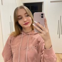 LeilaDryerLive Webcam