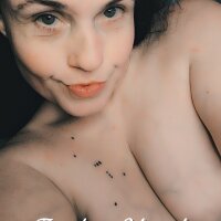 stellaquinn1775's Profile Pic