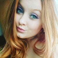 CutieLilly24 Show in webcam