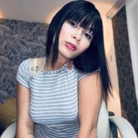 Caroline_Fox12 webcam model