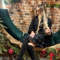 merabel1995 webcam model