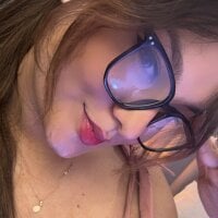 Valeriaa_21 webcam model