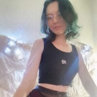 Janine_Peter's Offline Chat Room