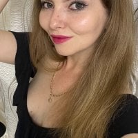 AprileMay – Offline chatovacia miestnosť