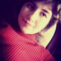 غرفة دردشة EvelineShy_ دون اتصال