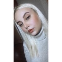 Aleana_milc Offline Chatraum