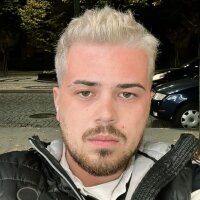 Asher_Quinn