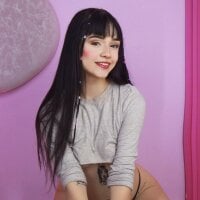 mia_connor1