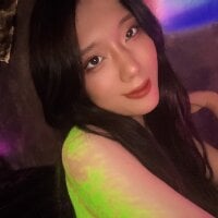 Nala_xx97's Offline Chat Room