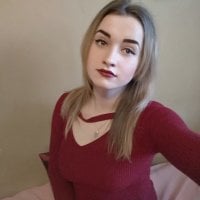 TaylorUna's Offline Chat Room