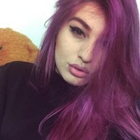 cheerfulamy's Offline Chat Room