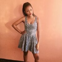 Nickyxxx4ulove56 webcam model