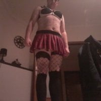 sissyNika webcam