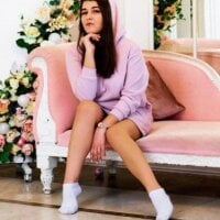 missAngelaWhite's Offline Chat Room