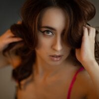 Holly_Play
