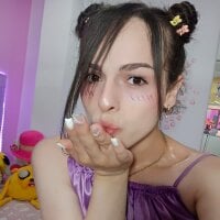 Jessika_pormant's Offline Chat Room